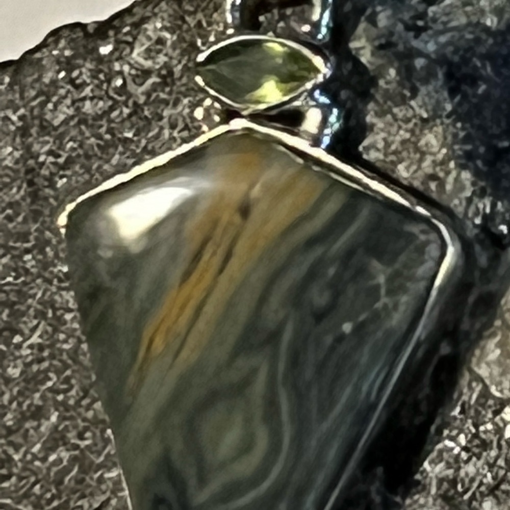 NEW JOY-Ocean Jasper&Peridot pendant